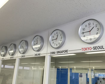 �O���[�o��WiFi�A���B�E�����`�[��