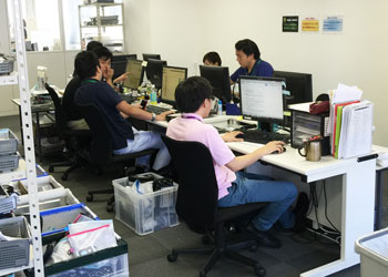 �O���[�o��WiFi�A�i���Ǘ��`�[��