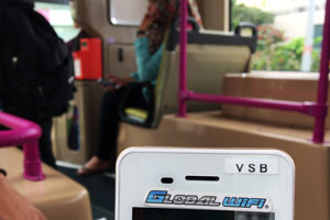 �o�X�̒��ł������^��WiFi