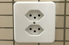 �S���i�[�O���[�g�S���̉w